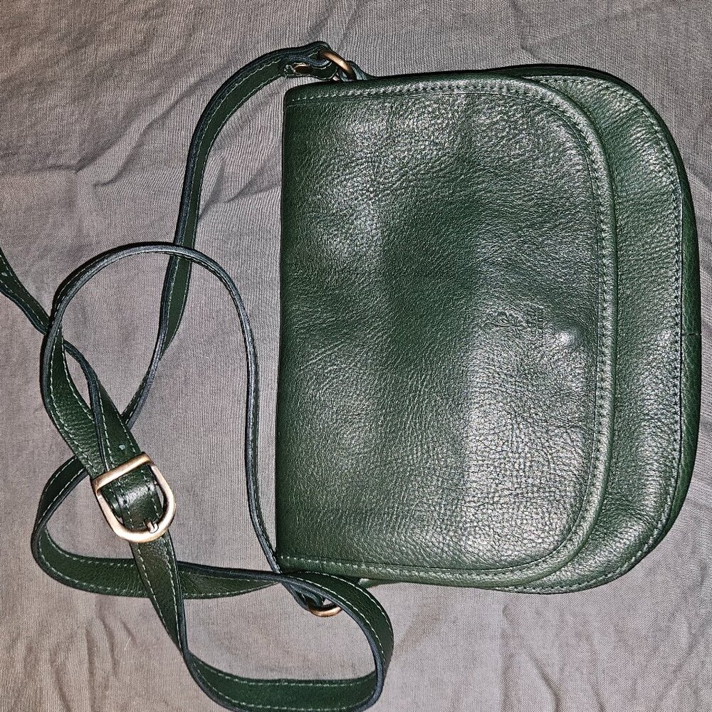 Green purse